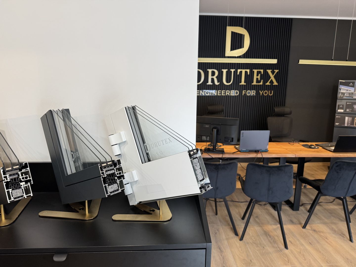 Vyberte si Najkvalitnejšie Výplne Otvorov - Okná a Dvere DRUTEX